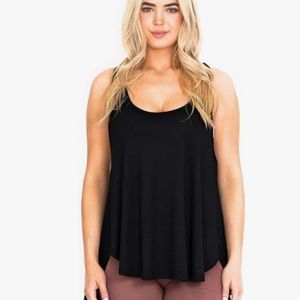Women’s Loose Fit Flowy Scoop Neck Tank Top